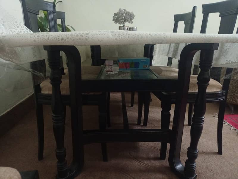 Double layered dining table 1