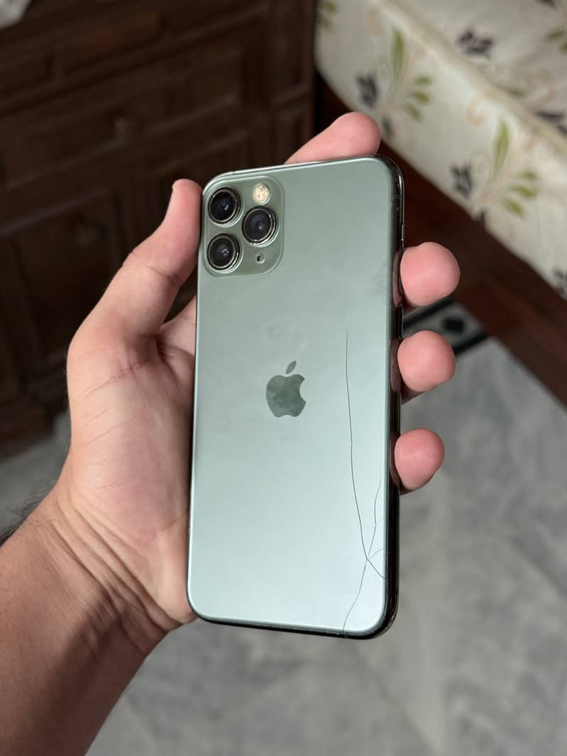 Apple iPhone 11 Pro 3