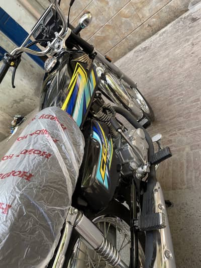 HONDA125 2026 model applied for lush condition