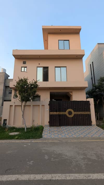 4 Marla Beautiful Modern House For Sale