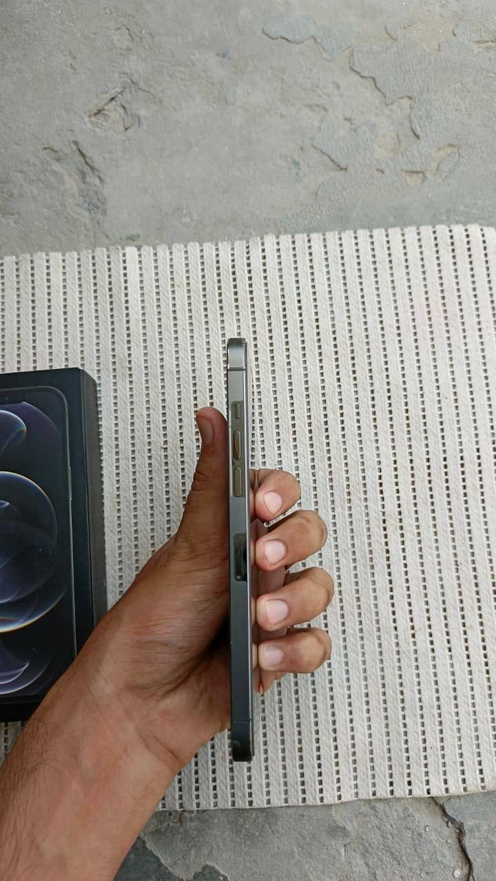 Iphone 12 Pro Max 2