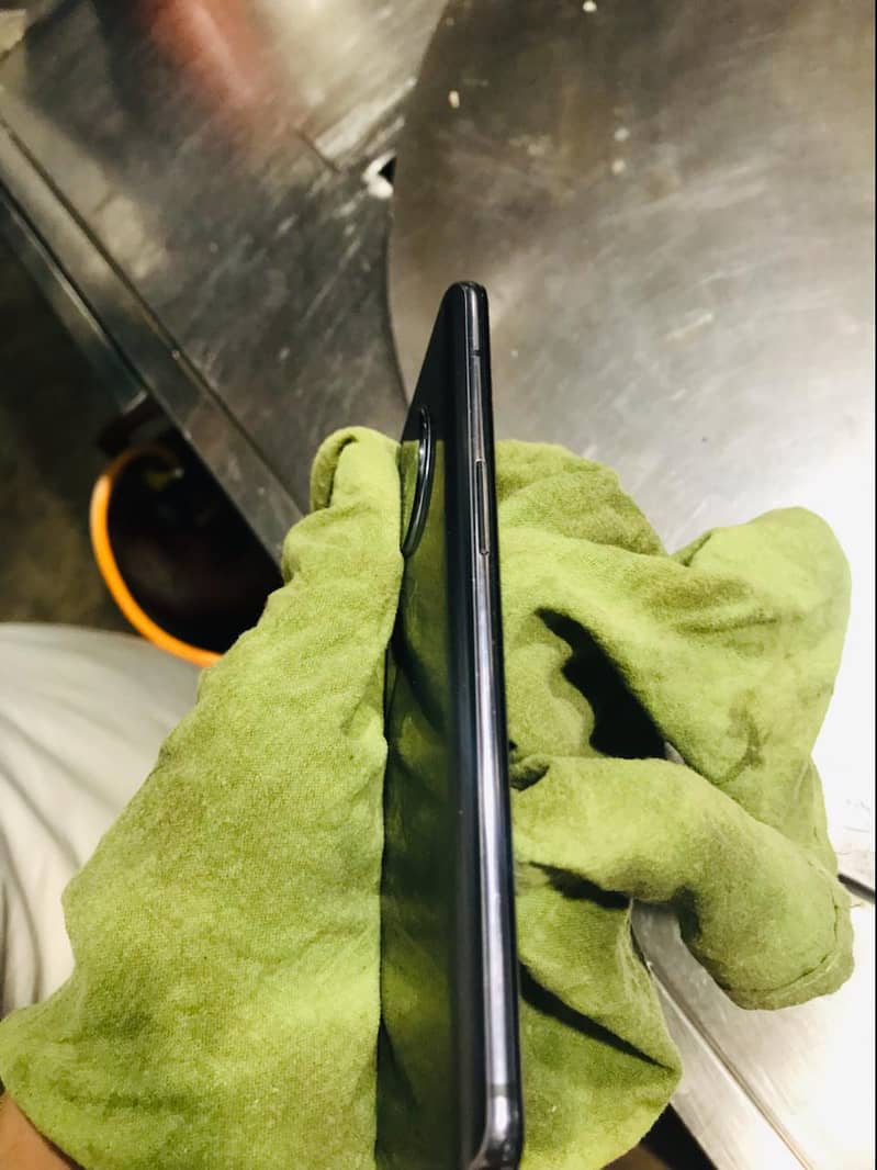 One Plus 7T 5