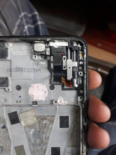 Huawei Y9s  only popup camera