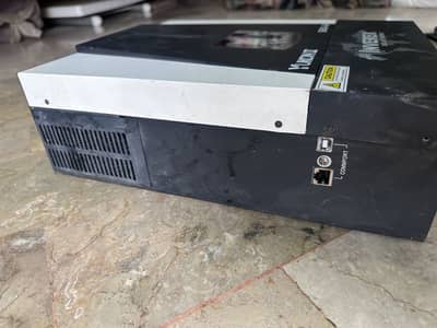 Inverex Yukon II 5.6 kW Inverter