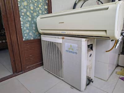 Mitsubishi 1.5 ton non inverter