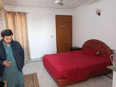 I. 8 Furnished Single Room For Rent Separate