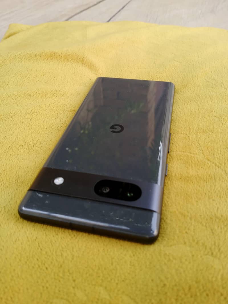 Google Pixel 7a 1