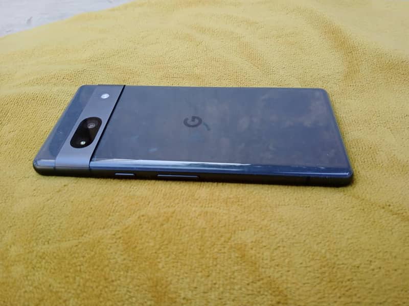Google Pixel 7a 2