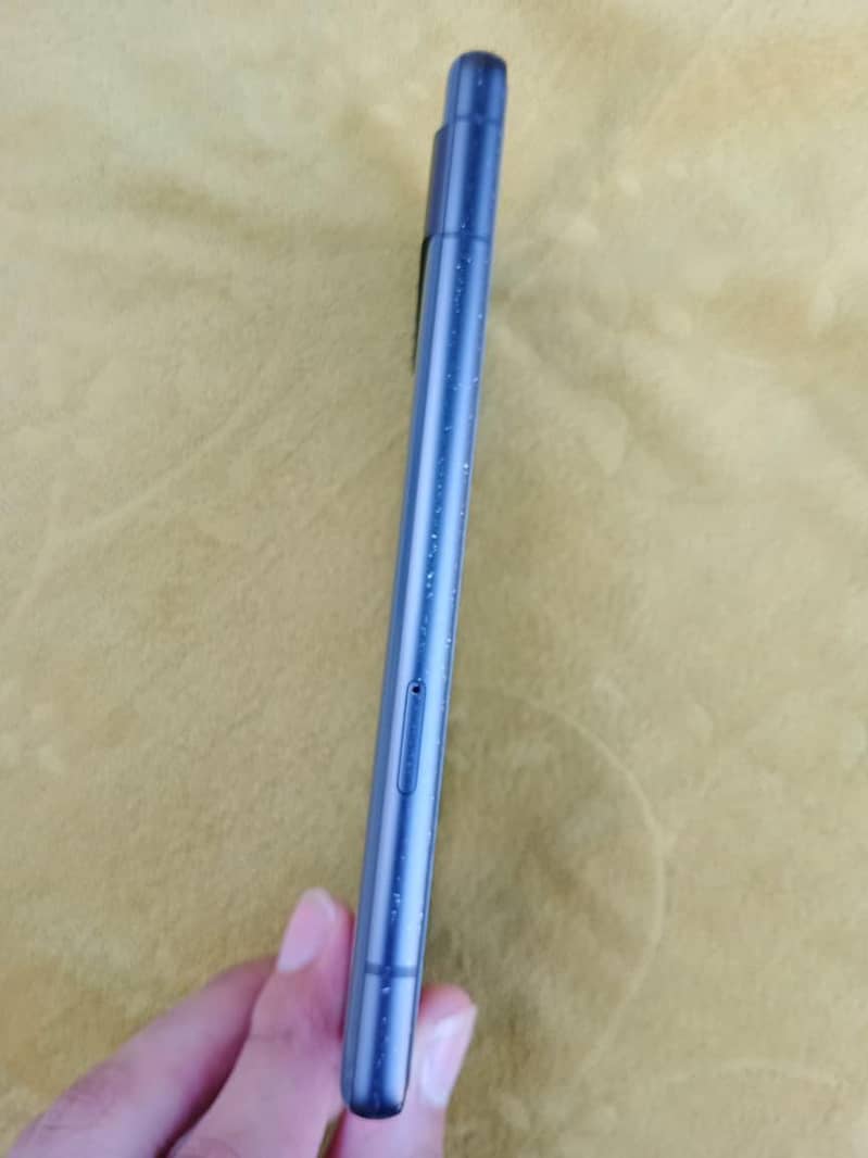Google Pixel 7a 5