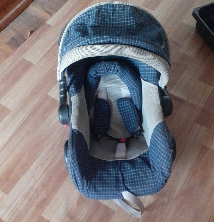 carry cot 0