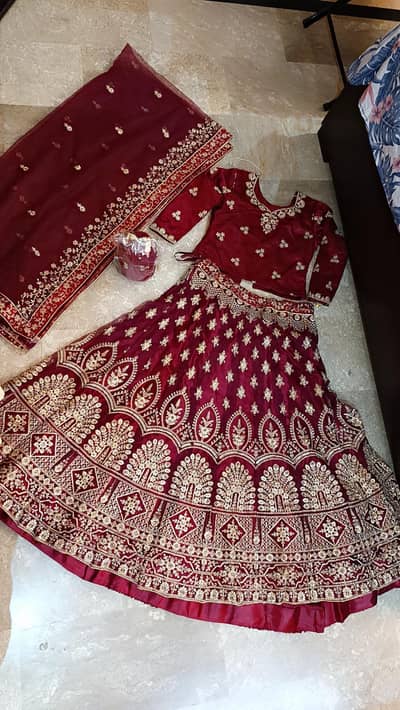 new Mehroon net lehanga
