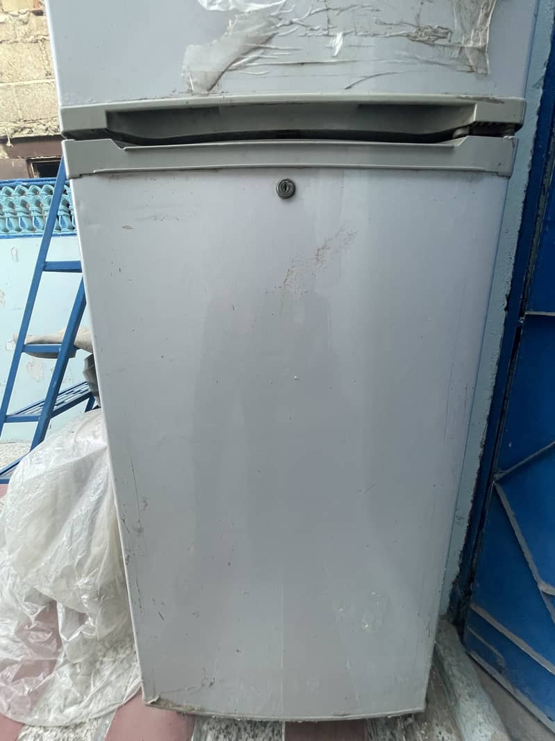 Refrigerator 6