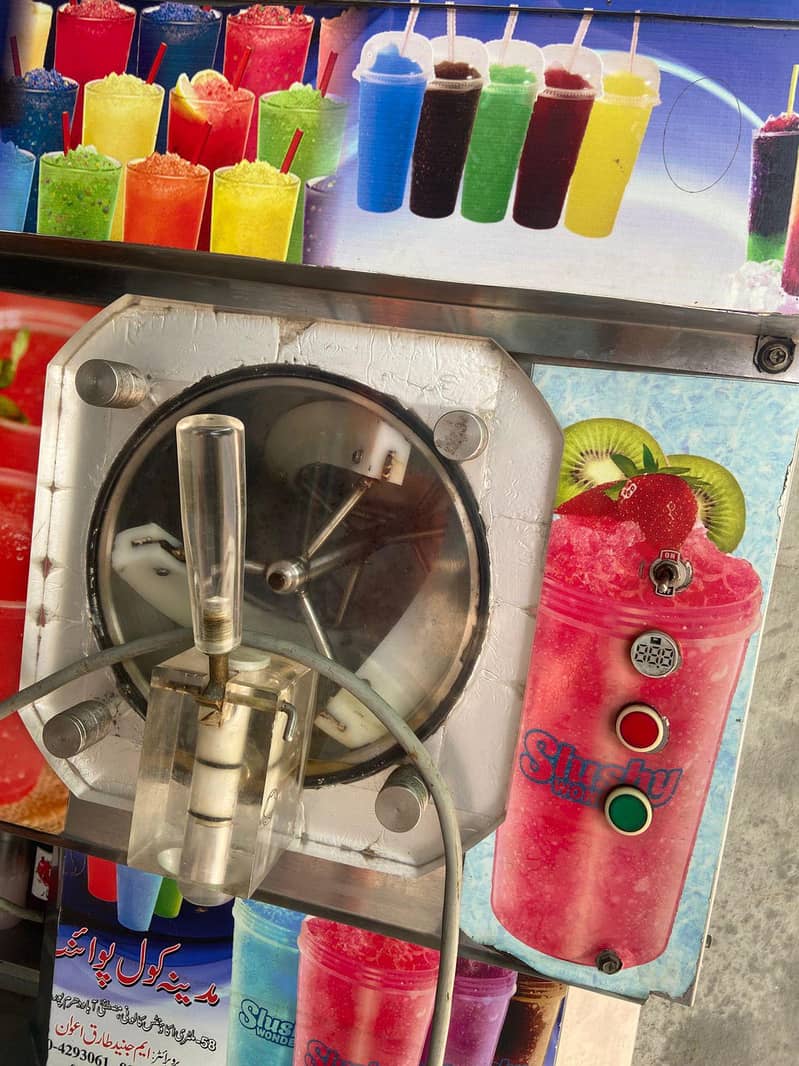Slush Machine 1