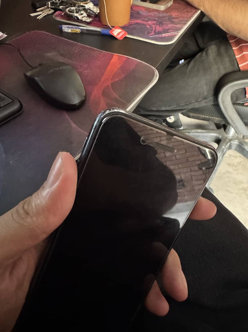 Apple iPhone 7 Plus 2