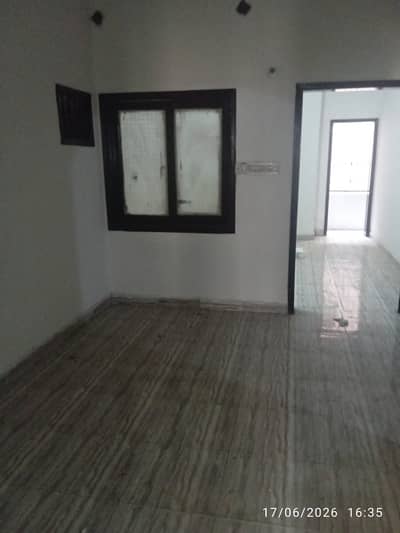 120 Square Yards Upper Portion For Grabs In Gulshan-e-Iqbal Town