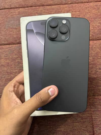 Apple iPhone 16 Pro Max