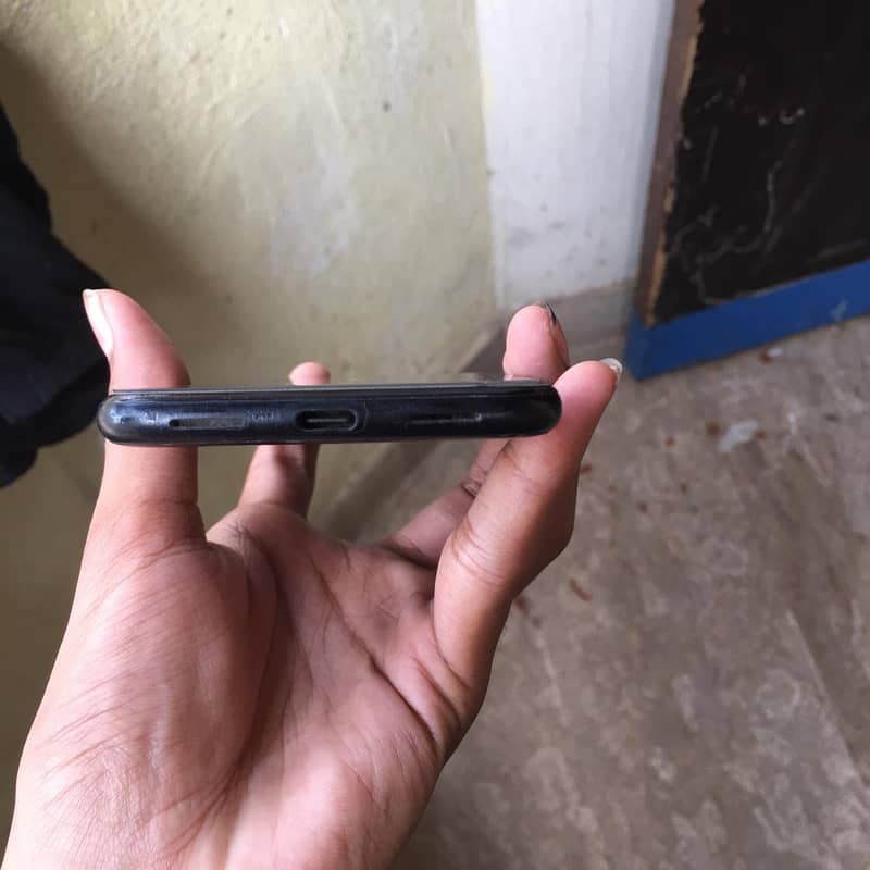 Google Pixel 5 4