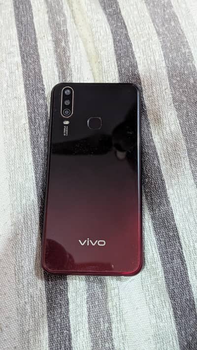 Vivo Y15