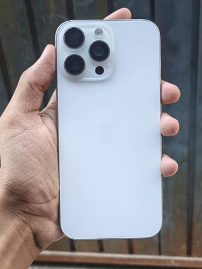 I Phone 16 Pro Max MDM