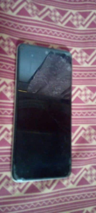 Tecno Camon 18
