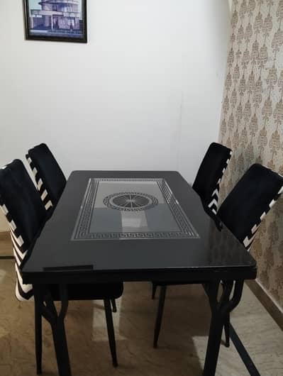dinning table