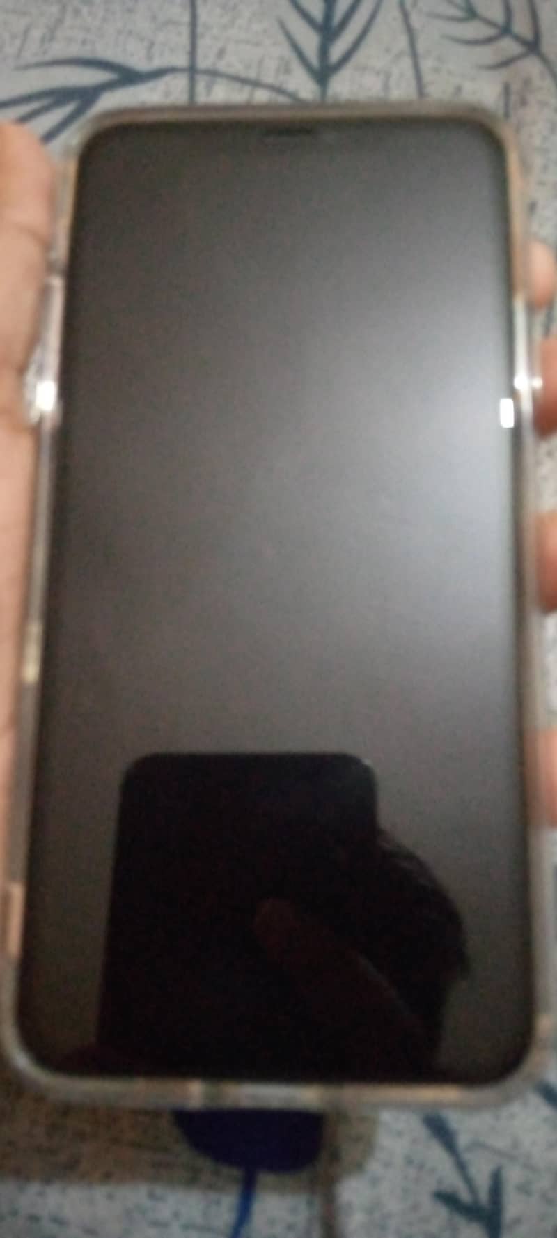 Apple iPhone 11 Pro Max 9