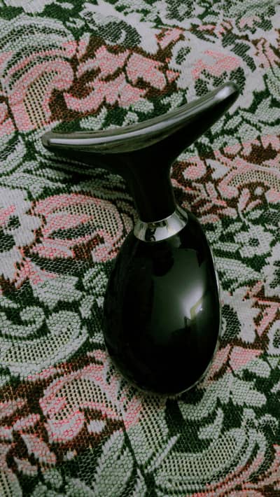 Face lift device