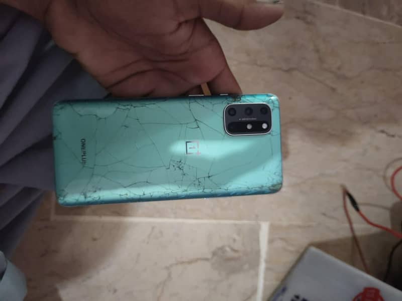 One Plus 8T 0