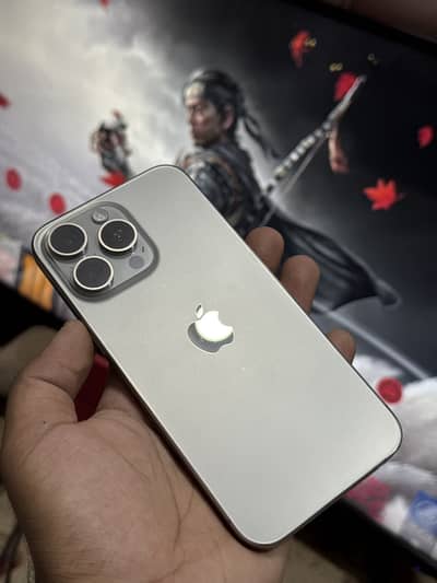 iPhone 15 Pro Max JV