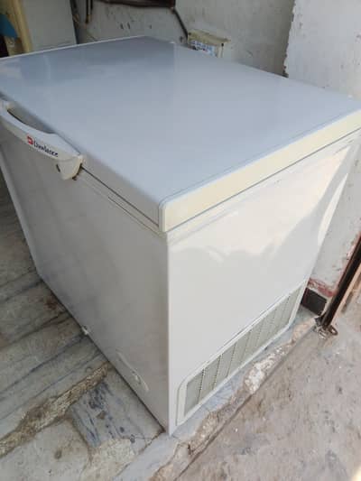 Dawlance Deep Freezer