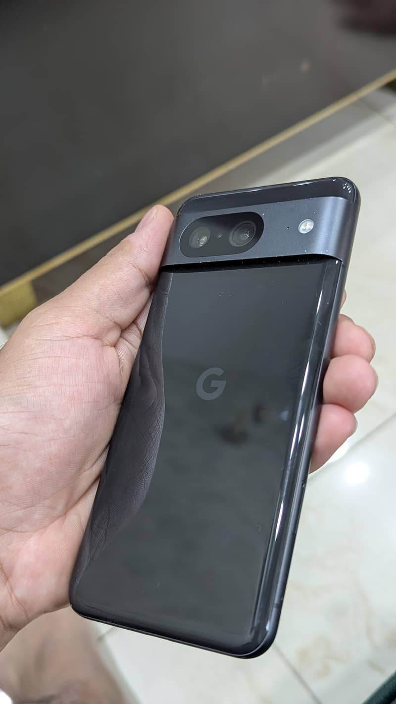 Google Pixel 8 1
