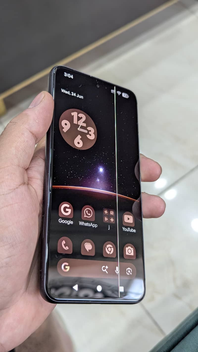 Google Pixel 8 4