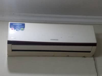 AC for Sale in Good condition
