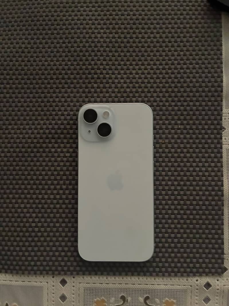 Apple iPhone 15 0