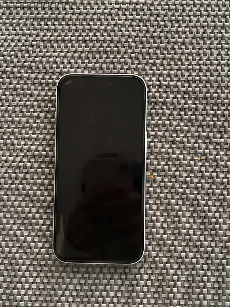 Apple iPhone 15 2