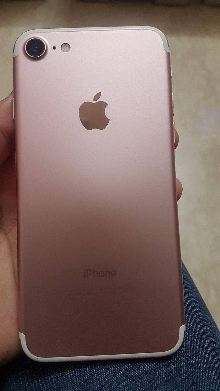 iPhone 7 0