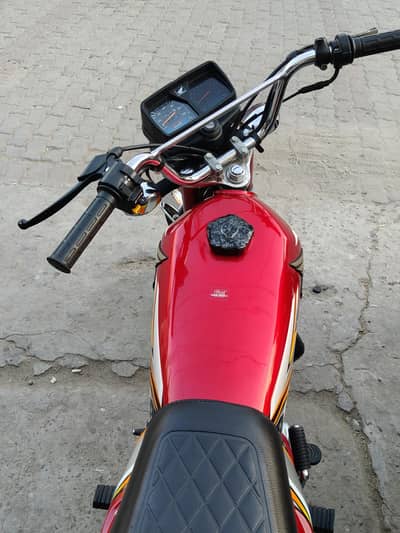 Honda 125 2025 03219599697