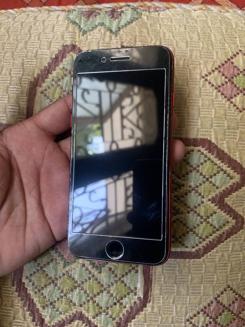 Apple iPhone 8 4