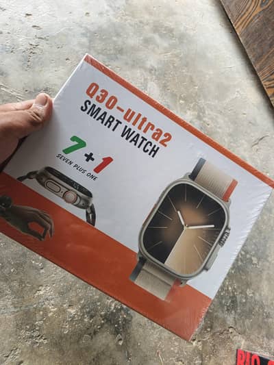 Q30 ultra2 Smart watch new box pack