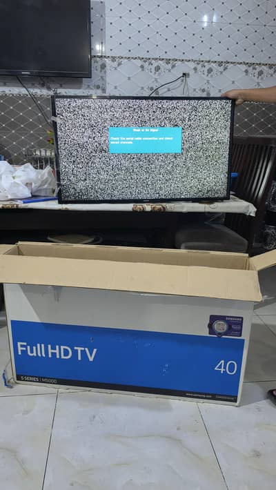 Samsung UA40M5000 Led