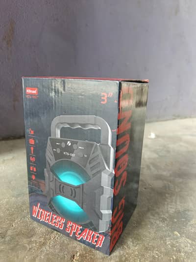 box pack Speaker no use