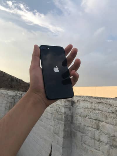 Apple iPhone SE3