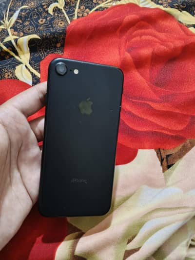 Apple iPhone 7