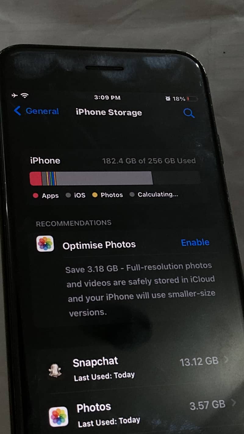 Apple iPhone 7 2
