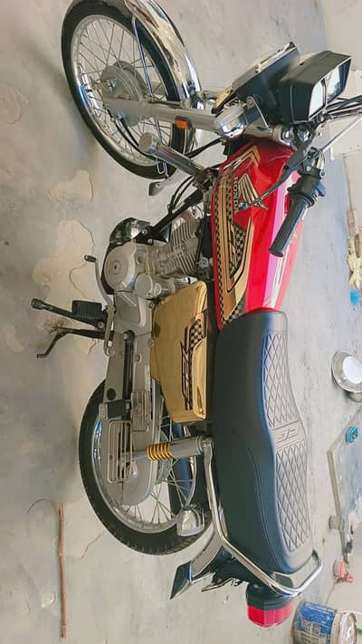 Honda CG 125 Special Edition 2025