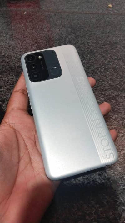 Tecno Spark 8C