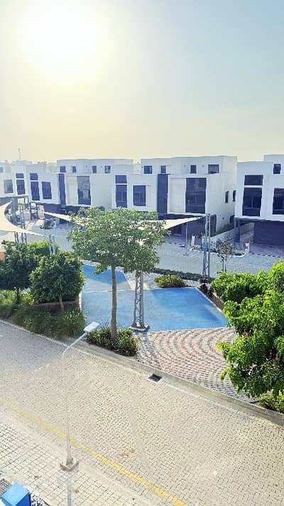 Half Kanal Luxury Villa for Sale in Eighteen Islamabad | Stunning Parkway Views