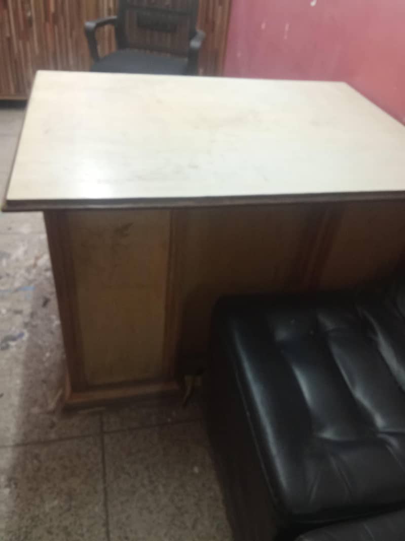 office table 0