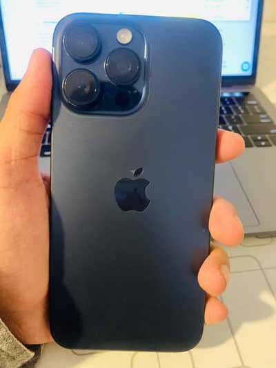 Apple iPhone 15 Pro Max