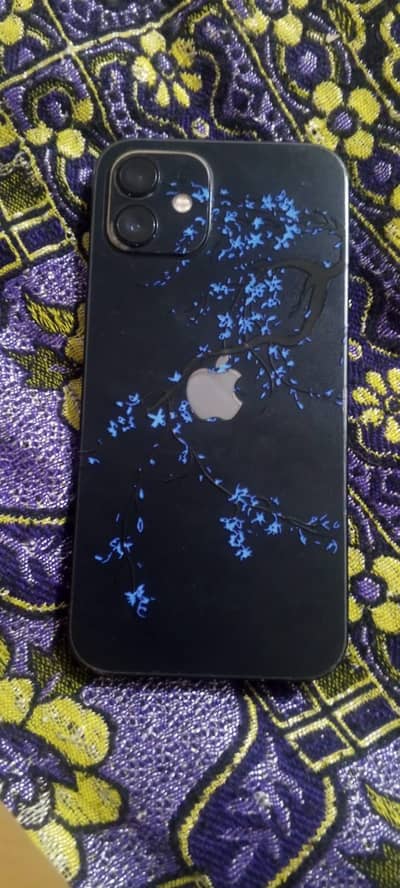 Apple iPhone 12